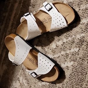 Brand New Birkenstock Size 7 shoes